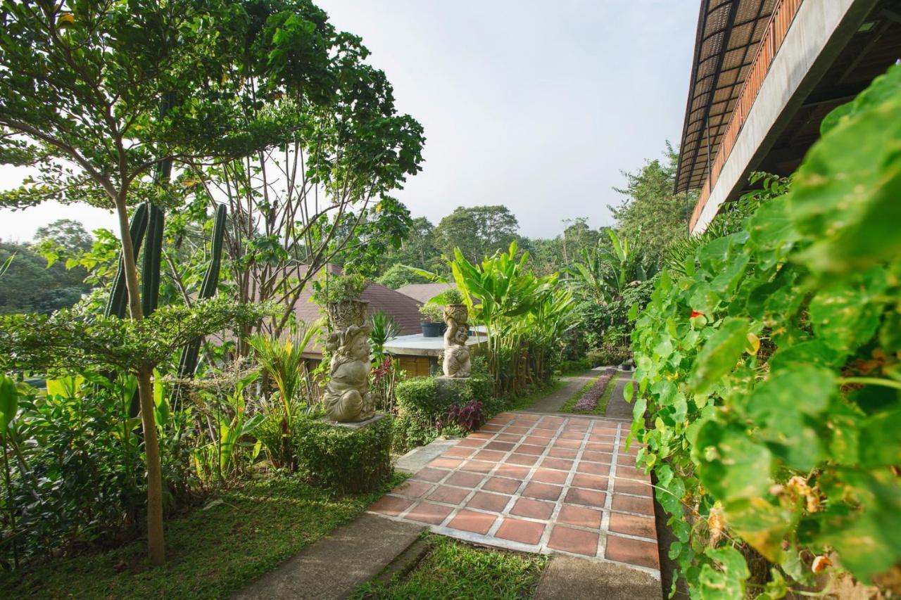 Giriwood Hotel & Villa Munduk Zewnętrze zdjęcie
